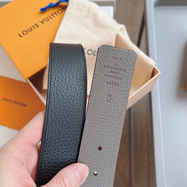 ルイヴィトンベルト素材ディテール